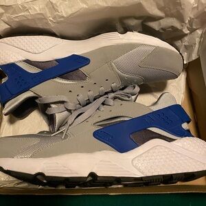 Nike air huarache men’s blue and gray shoes
